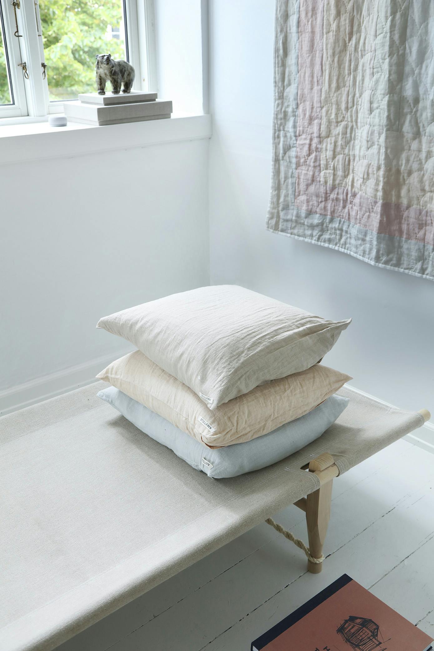 nythomasskyumbom220113 18m Indretning med daybed